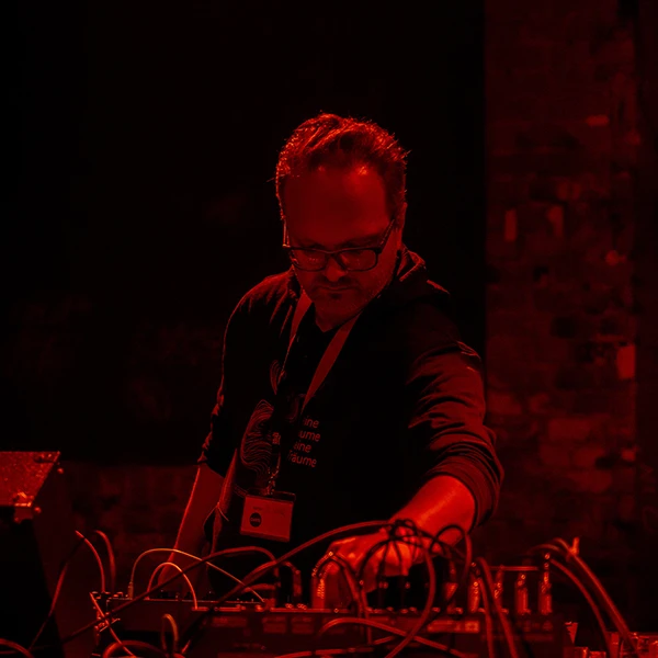 artist Insect O. on his modular synthesizers